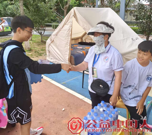 城市生存挑战 盘锦弘毅中学7年级学生综评“飒”“飒”“飒”(图4) 城市生存挑战 盘锦弘毅中学7年级学生综评“飒”“飒”“飒”(图4)