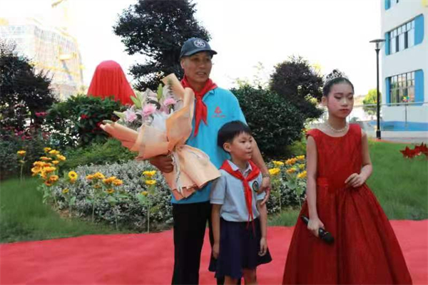 图片5.jpg
