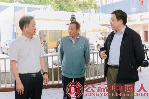 结石诊疗新技术!特邀宋乐明教授演示“智能控压联合可弯曲测压鞘软镜碎石清石技术”(图3) 结石诊疗新技术!特邀宋乐明教授演示“智能控压联合可弯曲测压鞘软镜碎石清石技术”(图3)