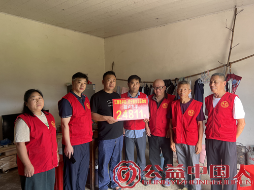 爱心领航,情暖人间——记江西省武宁县义工联合会会长卢建军的公益之路(图2) 爱心领航,情暖人间——记江西省武宁县义工联合会会长卢建军的公益之路(图2)