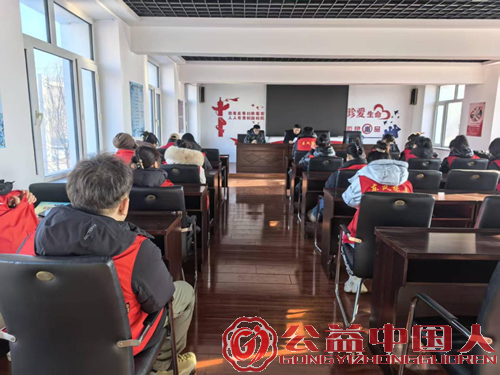 佳木斯市东风区禁毒办召开节前安全教育会议,筑牢禁毒社工安全防线(图3) 佳木斯市东风区禁毒办召开节前安全教育会议,筑牢禁毒社工安全防线(图3)